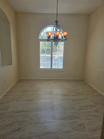 5282 FAR OAK CIRCLE, Sarasota, FL 34238