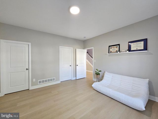 829 THIRD AVE, Croydon, PA 19021