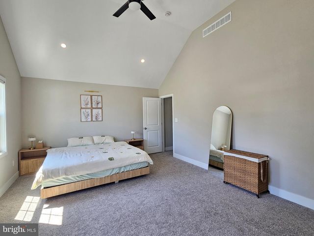 829 THIRD AVE, Croydon, PA 19021