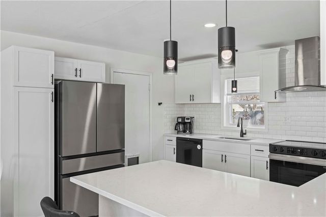 3121 S 47th Street, Kansas City, KS 66106