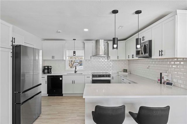 3121 S 47th Street, Kansas City, KS 66106