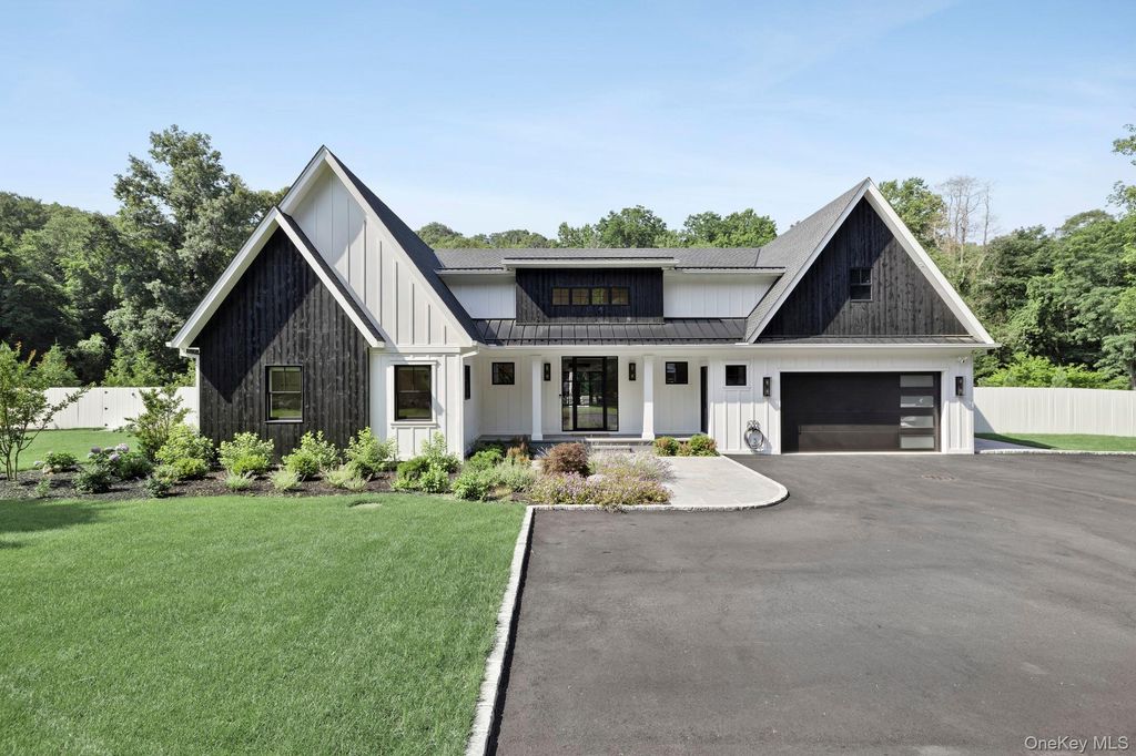 53 Stony Hollow Road, Centerport, NY 11721