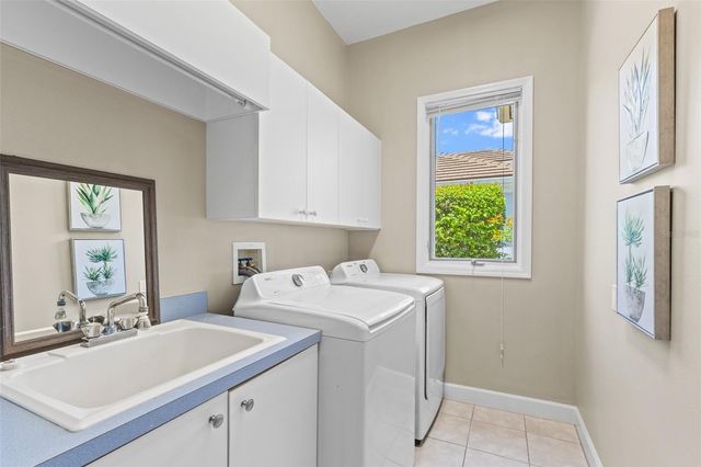 8622 51ST TERRACE E, Bradenton, FL 34211