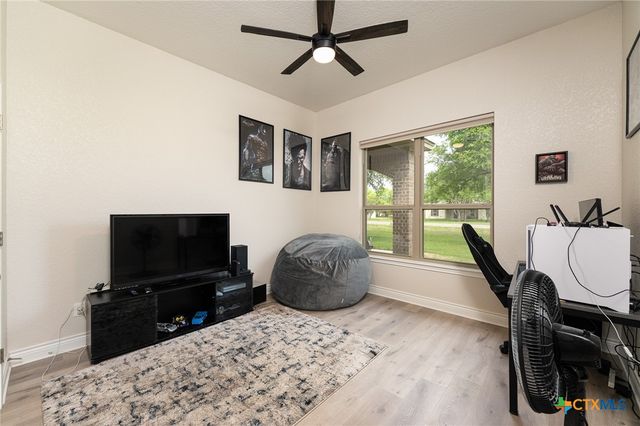 1001 County Road 3152, Kempner, TX 76539