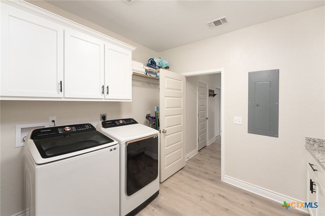 1001 County Road 3152, Kempner, TX 76539