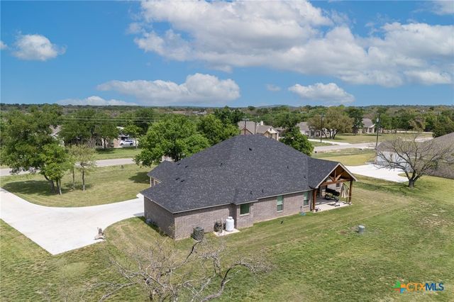 1001 County Road 3152, Kempner, TX 76539