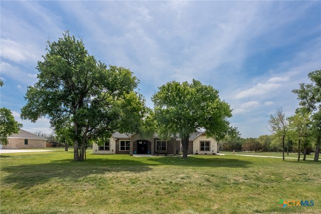 1001 County Road 3152, Kempner, TX 76539