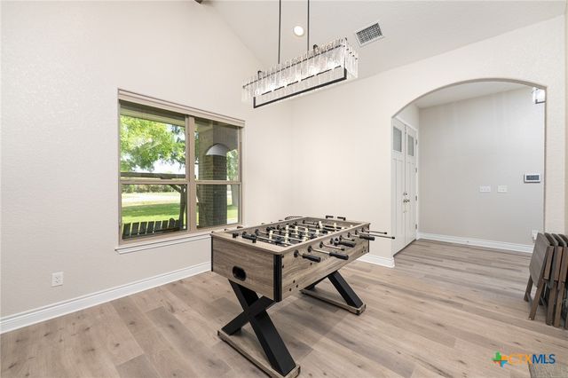 1001 County Road 3152, Kempner, TX 76539