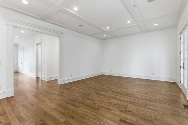 4421 Wayland Dr, Nashville, TN 37215