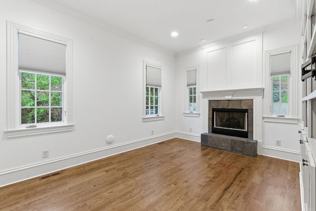 4421 Wayland Dr, Nashville, TN 37215