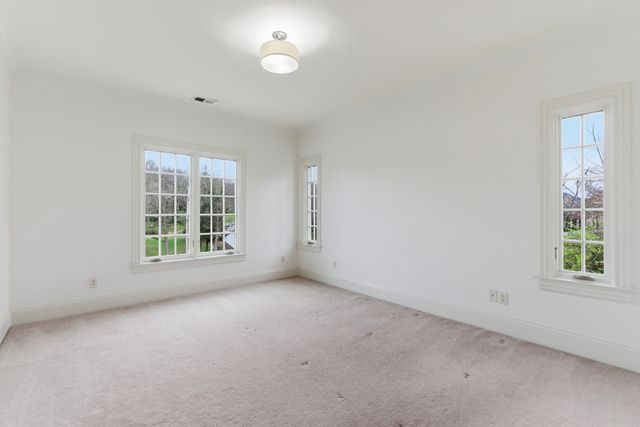 4421 Wayland Dr, Nashville, TN 37215