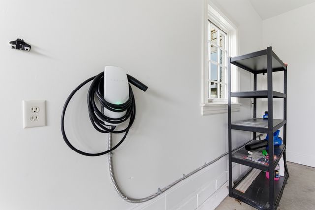 4421 Wayland Dr, Nashville, TN 37215