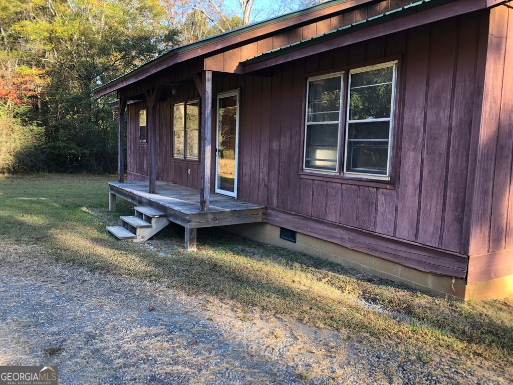 302 Cantrell Road, Cleveland, GA 30528