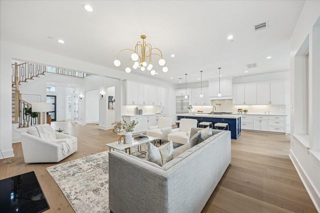 4509 Mimosa Drive, Bellaire, TX 77401