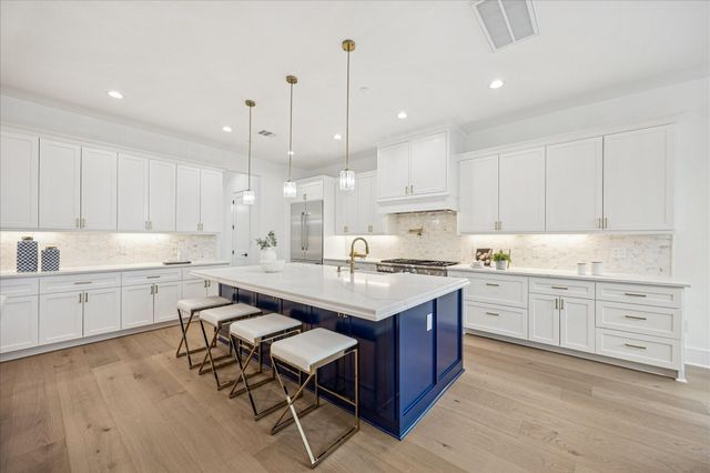 4509 Mimosa Drive, Bellaire, TX 77401