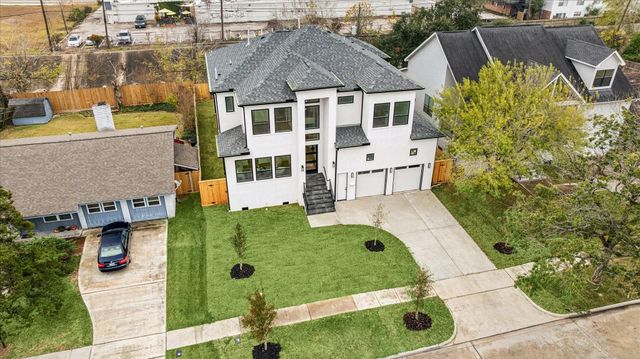 4509 Mimosa Drive, Bellaire, TX 77401