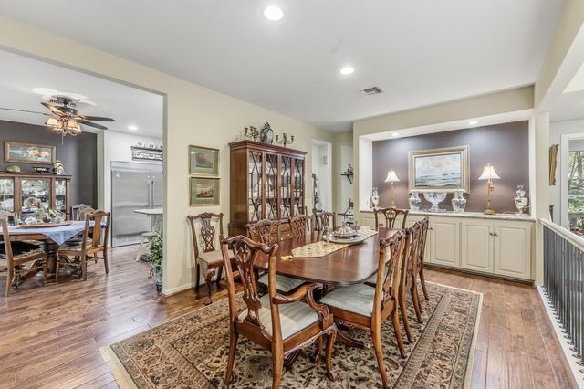 1776 Avenue S, Huntsville, TX 77340
