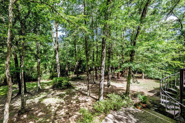 1776 Avenue S, Huntsville, TX 77340