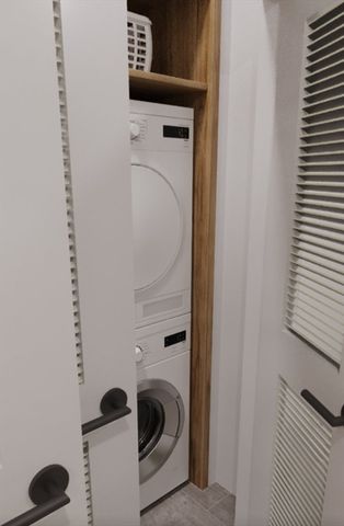 272 Talbot Ave 403, Boston, MA 02124