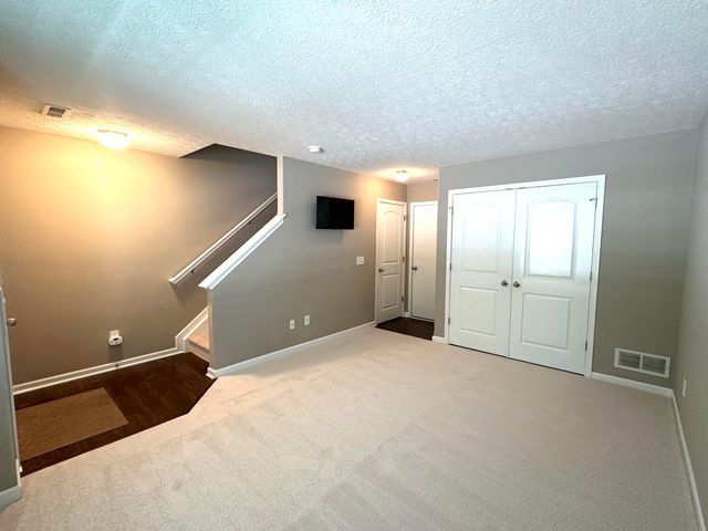 5545 Eagle River Drive, 649, Dublin, OH 43016