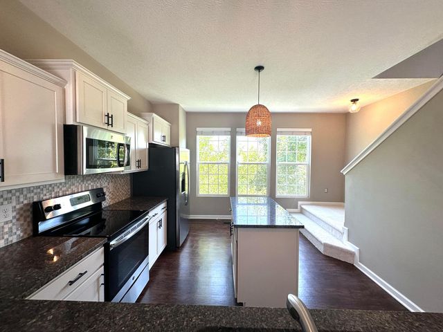 5545 Eagle River Drive, 649, Dublin, OH 43016