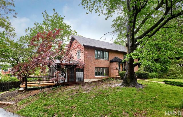 4535 Marlboro Court, Pasadena Hills, MO 63121