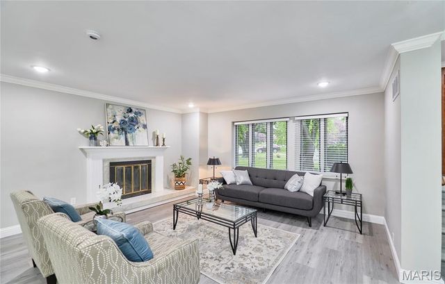 4535 Marlboro Court, Pasadena Hills, MO 63121