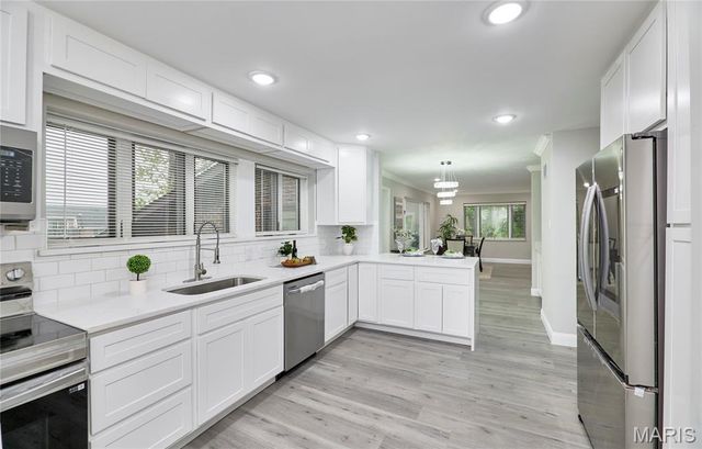 4535 Marlboro Court, Pasadena Hills, MO 63121