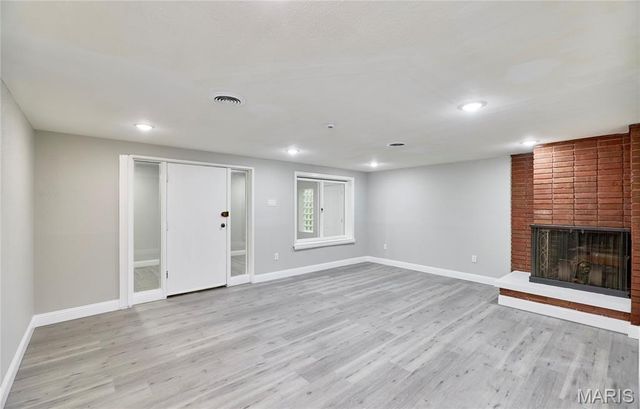 4535 Marlboro Court, Pasadena Hills, MO 63121