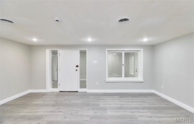4535 Marlboro Court, Pasadena Hills, MO 63121