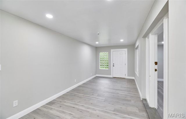4535 Marlboro Court, Pasadena Hills, MO 63121