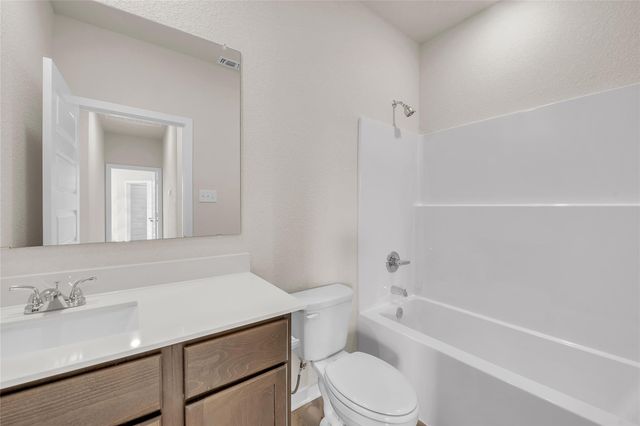 290 Boatright BLVD, Jarrell, TX 76537