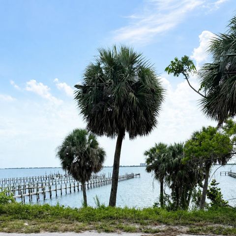 12349 S Indian River Drive, Jensen Beach, FL 34957