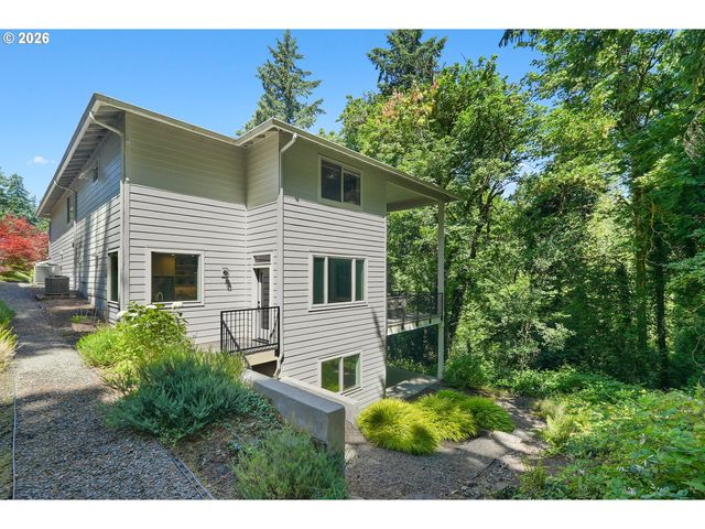 12252 Sw 13TH Ct, Portland, OR 97219