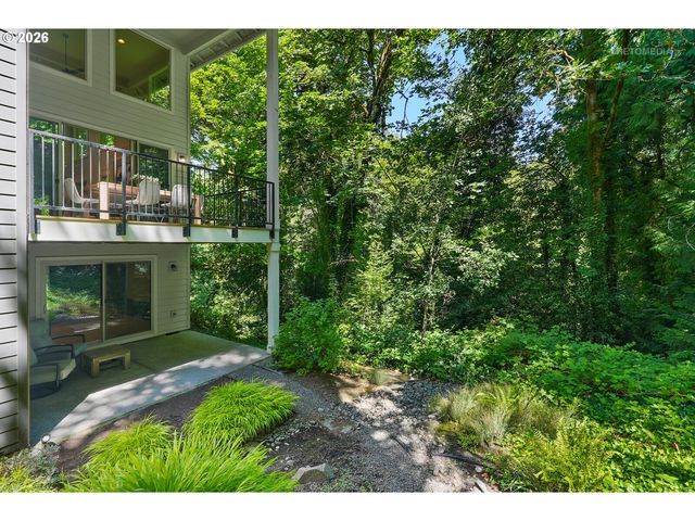 12252 Sw 13TH Ct, Portland, OR 97219
