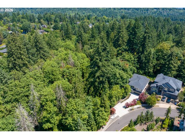 12252 Sw 13TH Ct, Portland, OR 97219