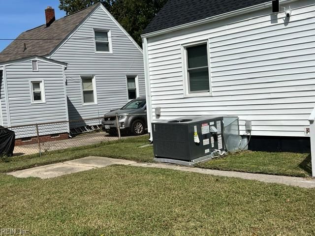 32 W. Southampton AVE, Hampton, VA 23669