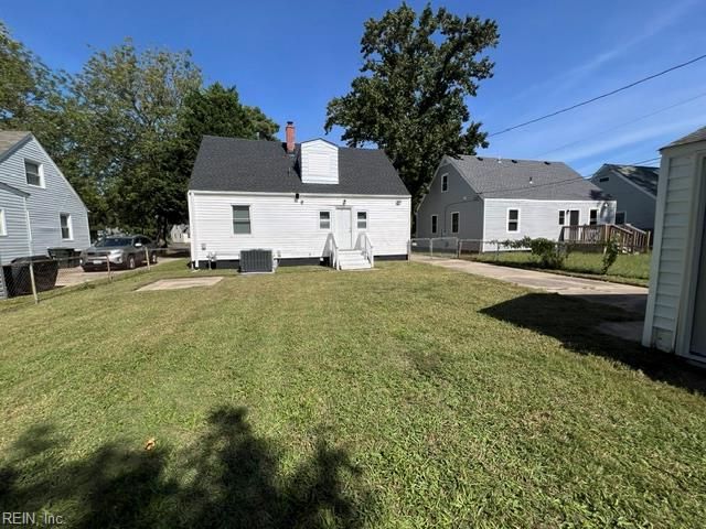 32 W. Southampton AVE, Hampton, VA 23669