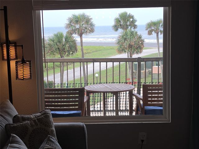 9520 Seawall Boulevard 216, Galveston, TX 77554