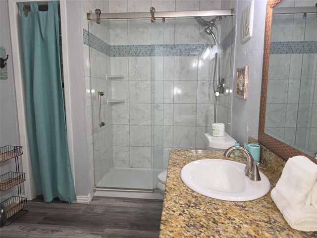 9520 Seawall Boulevard 216, Galveston, TX 77554