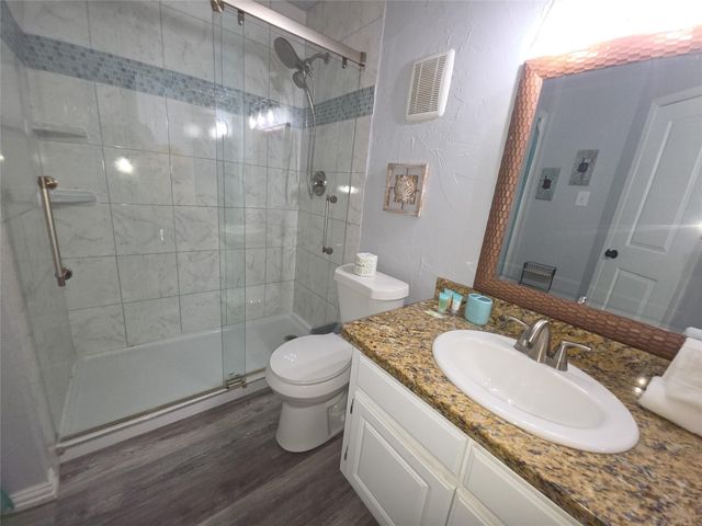 9520 Seawall Boulevard 216, Galveston, TX 77554