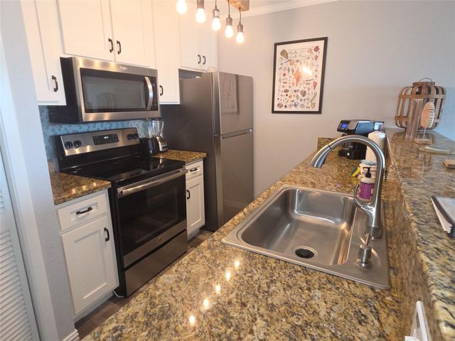 9520 Seawall Boulevard 216, Galveston, TX 77554