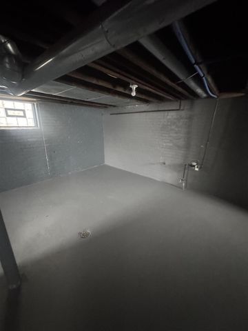 15827 Tracey Street, Detroit, MI 48227