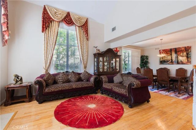 339 California, Arcadia, CA 91006