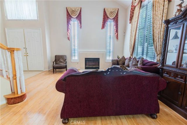 339 California, Arcadia, CA 91006