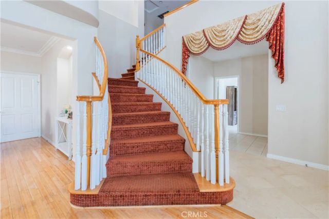 339 California, Arcadia, CA 91006