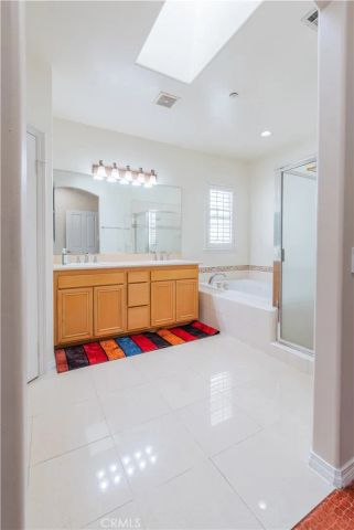 339 California, Arcadia, CA 91006