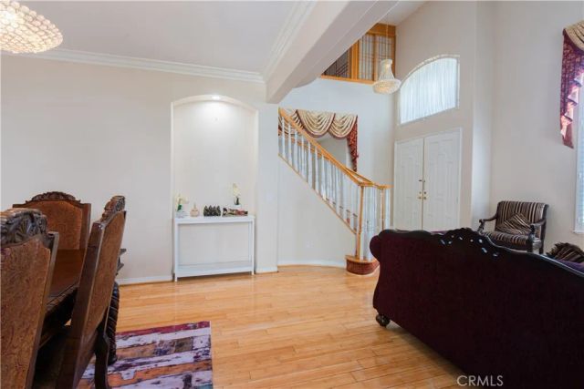 339 California, Arcadia, CA 91006