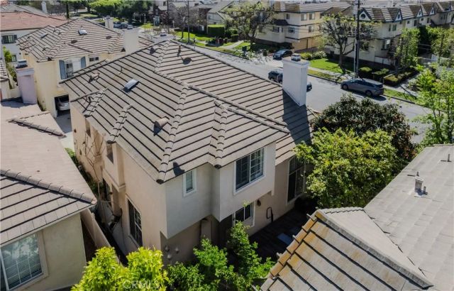 339 California, Arcadia, CA 91006