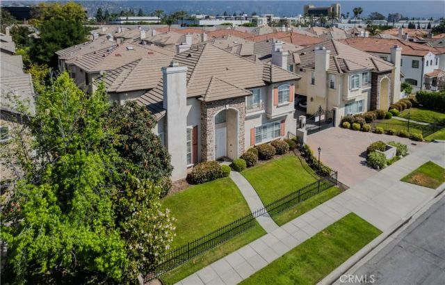 339 California, Arcadia, CA 91006